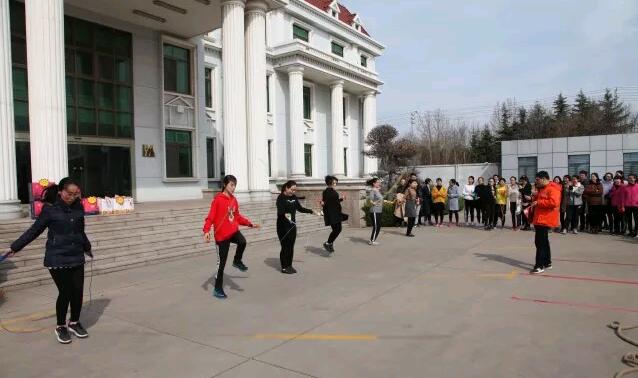 QQ截圖20180503170336 15253384051476.jpg