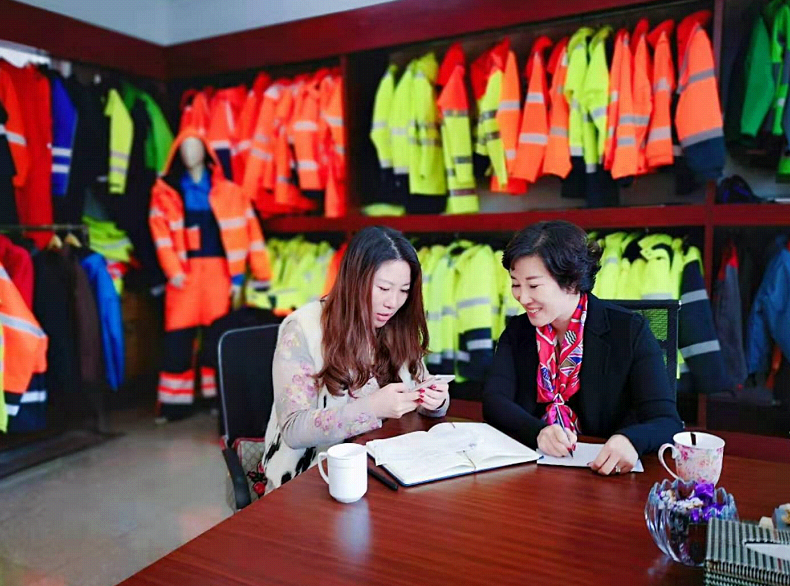 奉獻(xiàn)，讓事業(yè)更精彩！